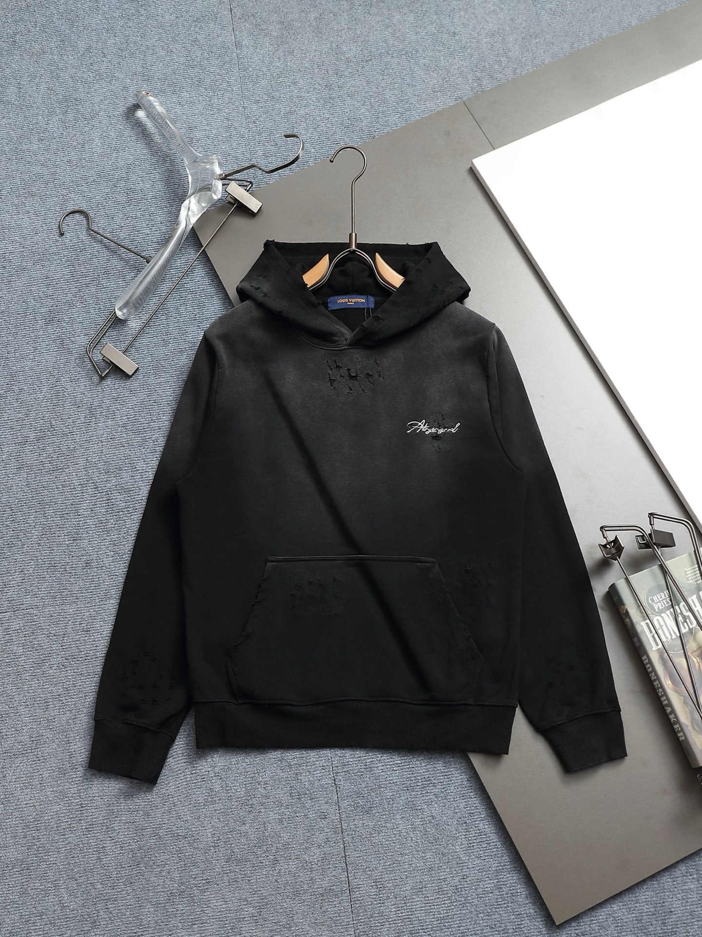 Classic Fit Hoodie-1000