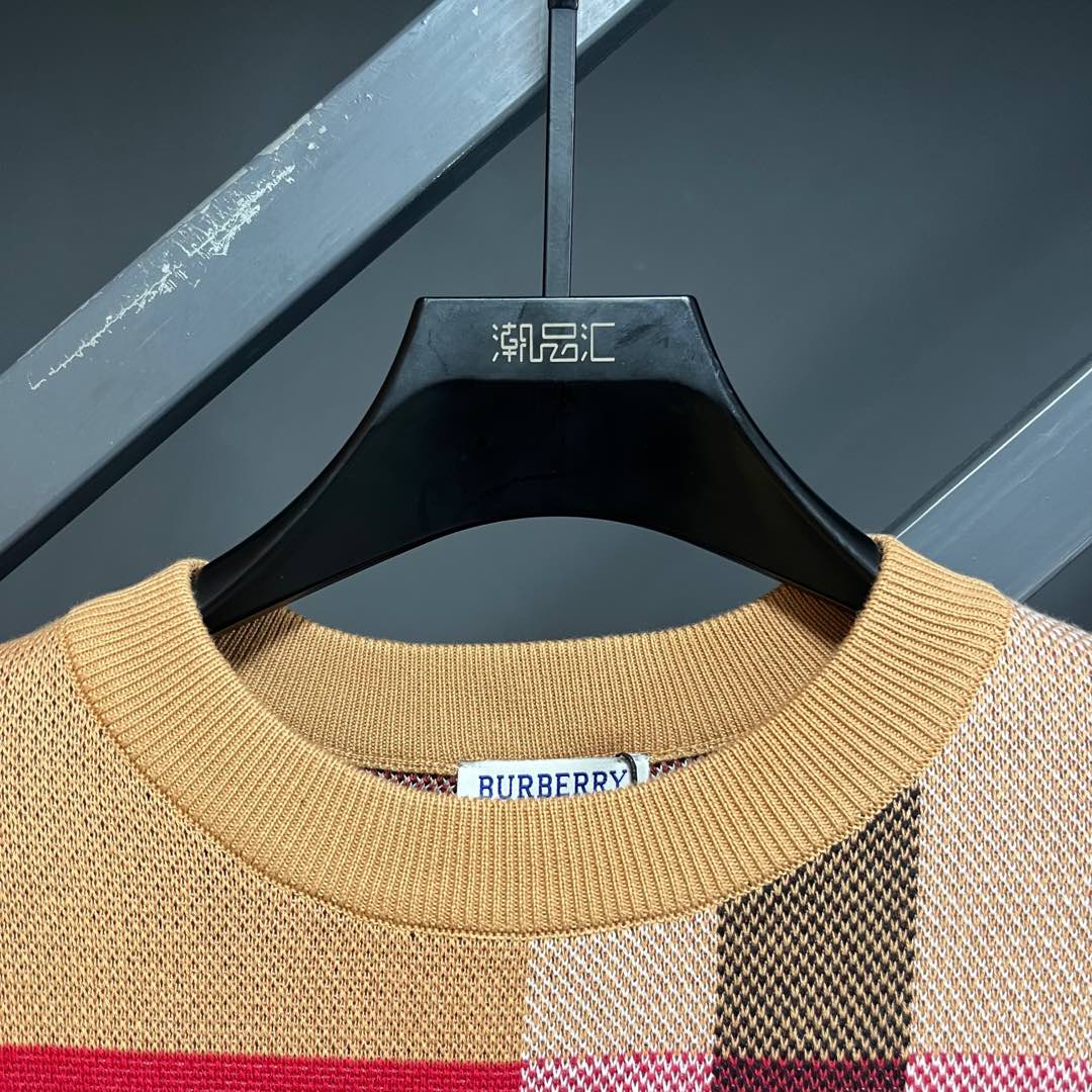 Classic Fashion Sweater-1001