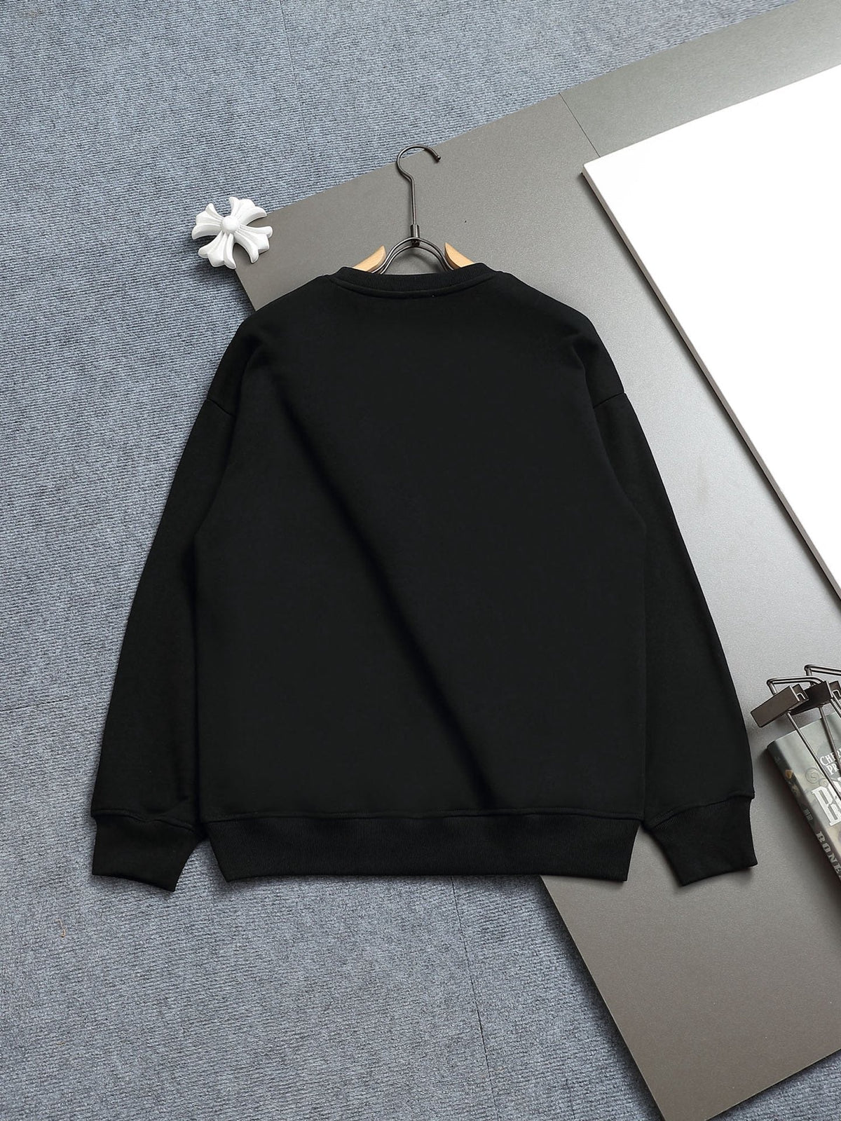 Classic Fashion Sweater-1048