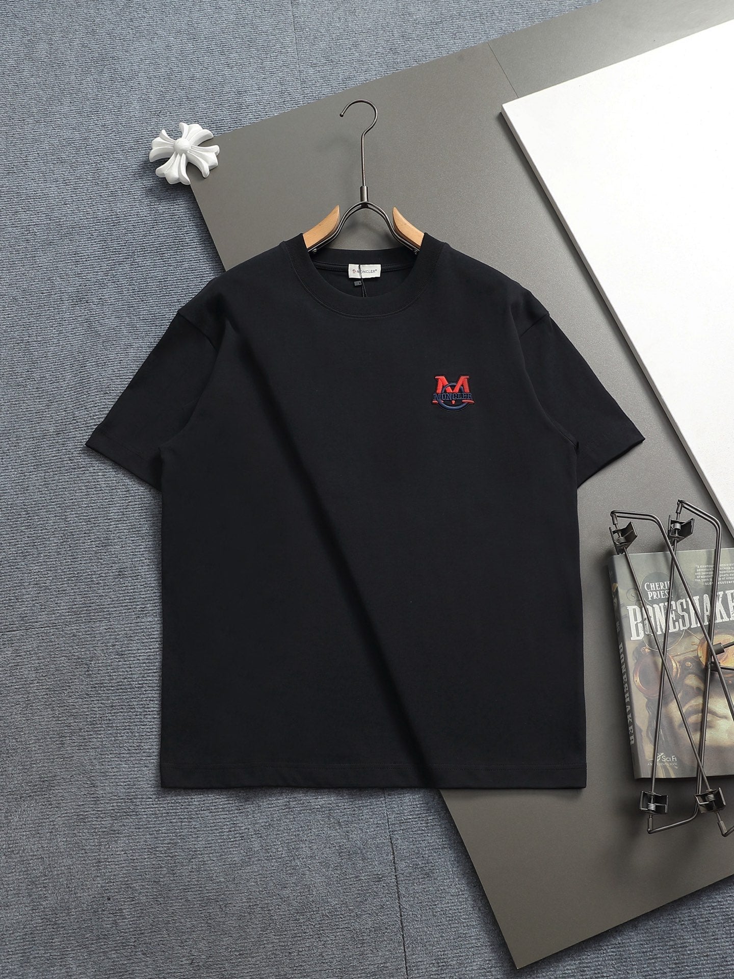 Classic T-shirt-223