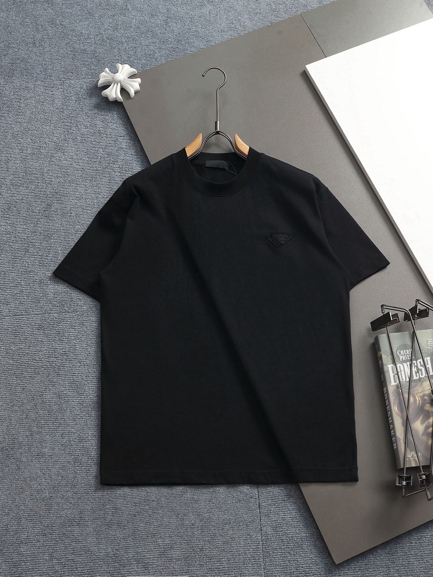 Classic T-shirt-330
