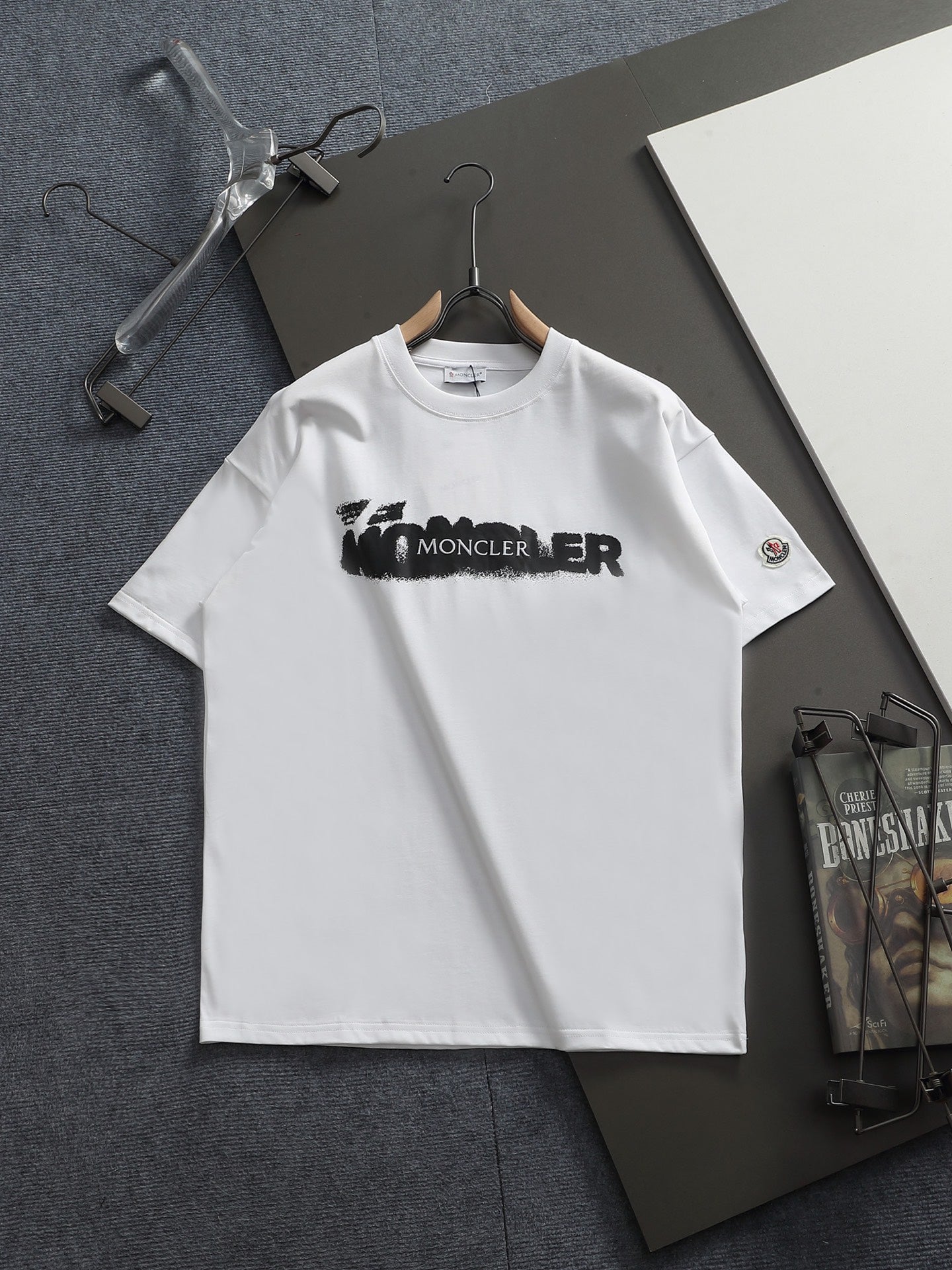Classic T-shirt-344