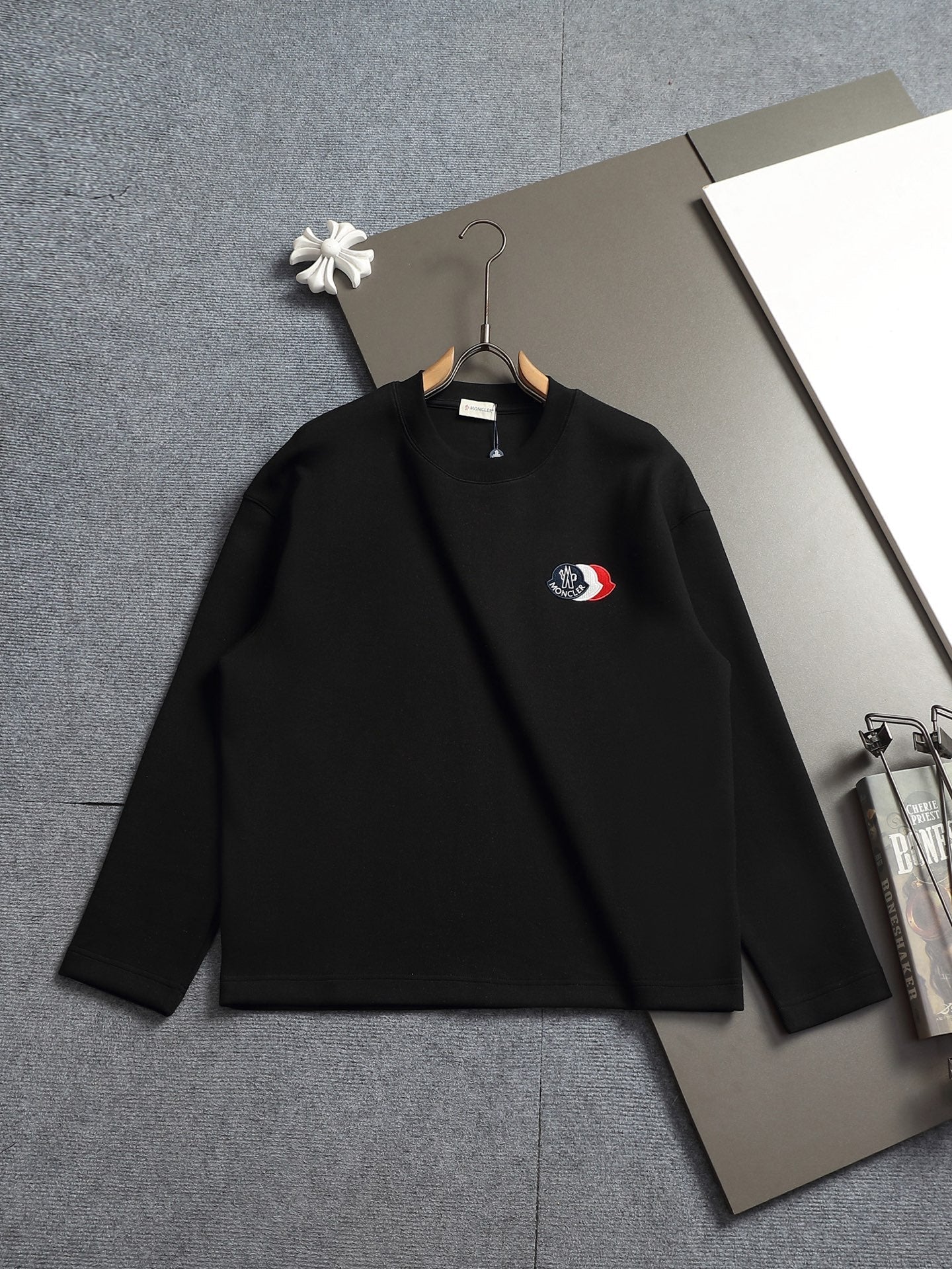 Classic Fashion Sweater-1188