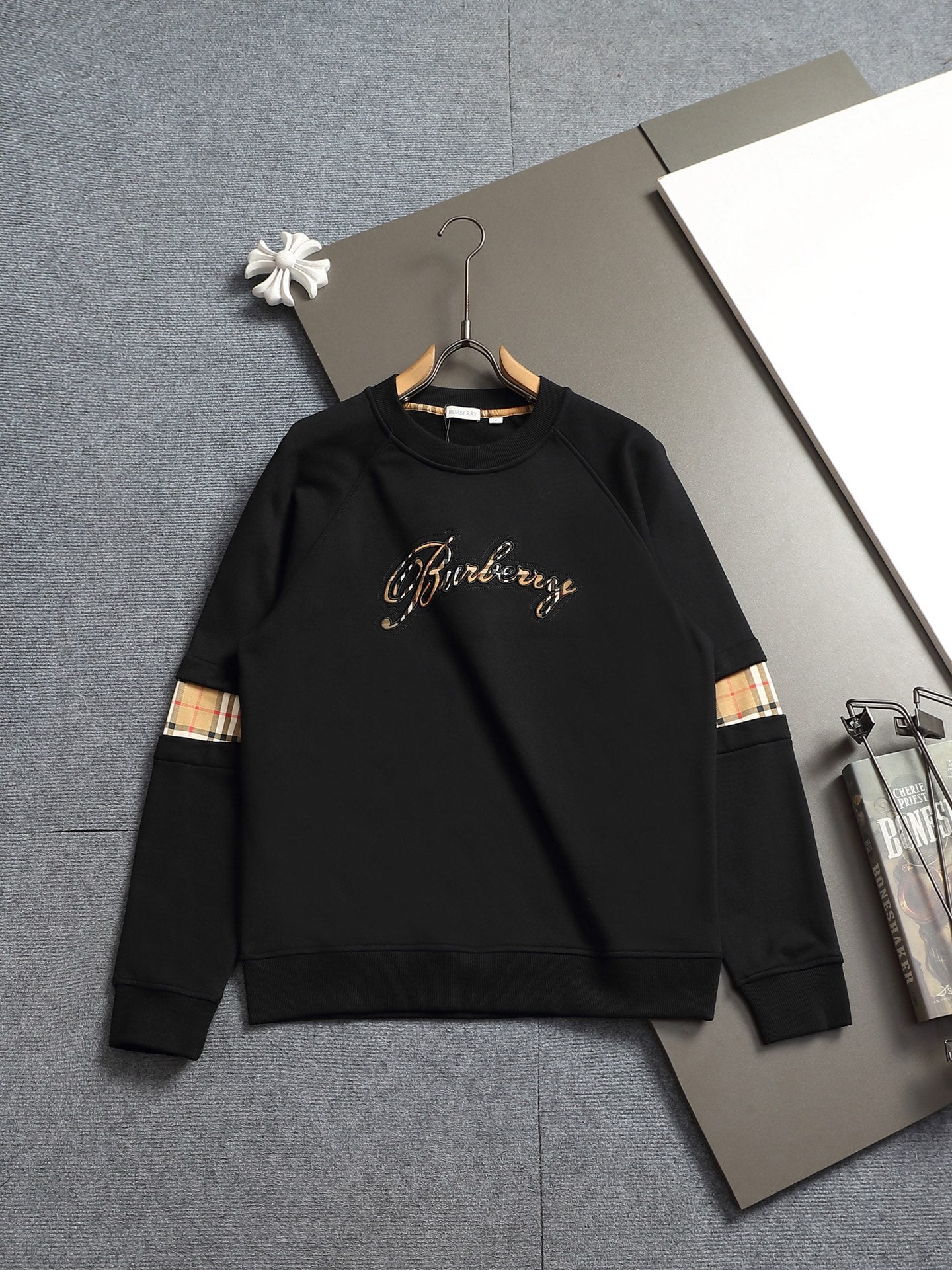 Classic Fashion Sweater-1193