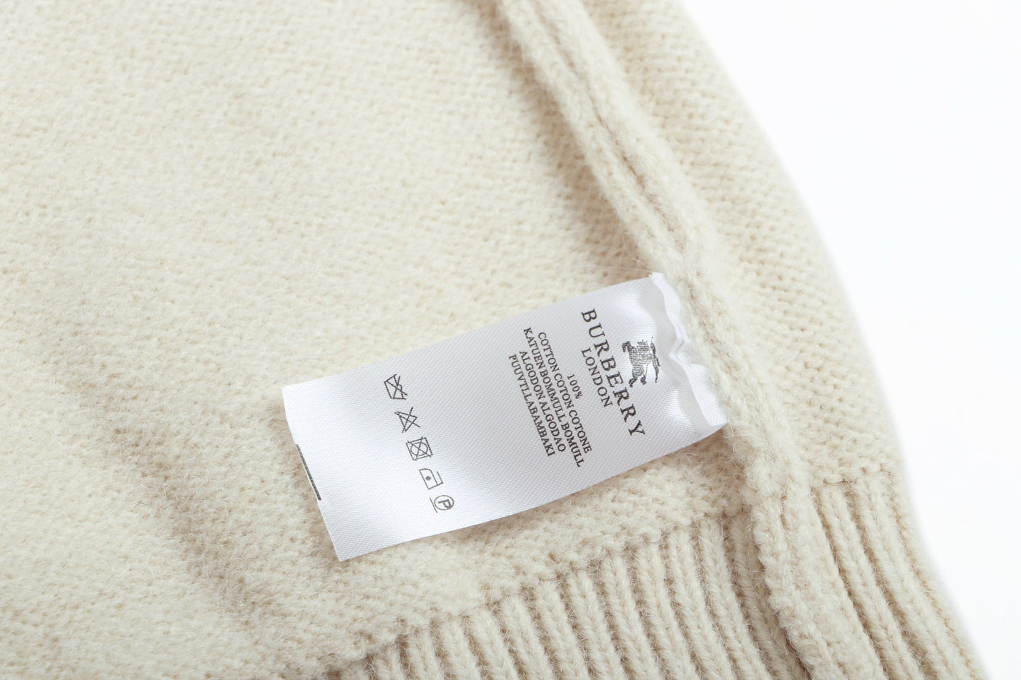 Classic Fashion Sweater-1234