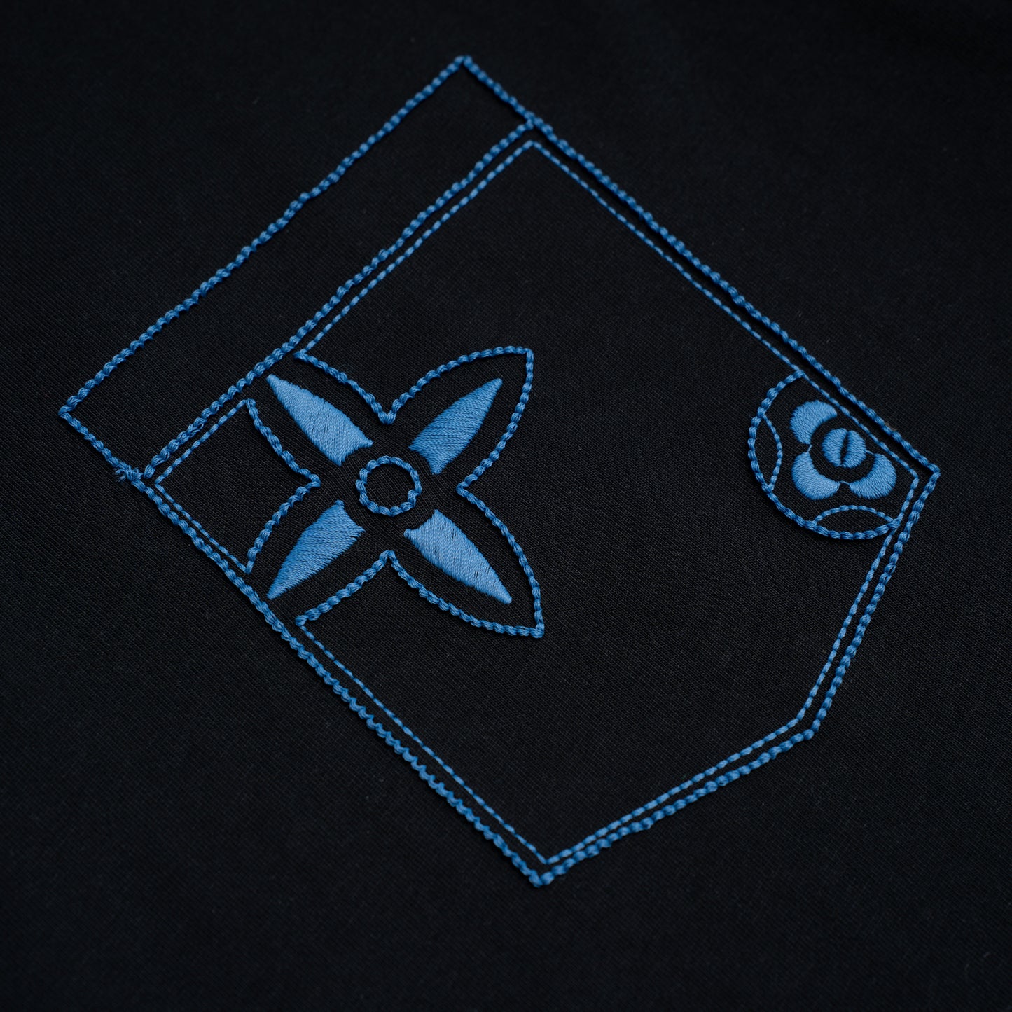 Classic T-shirt-380