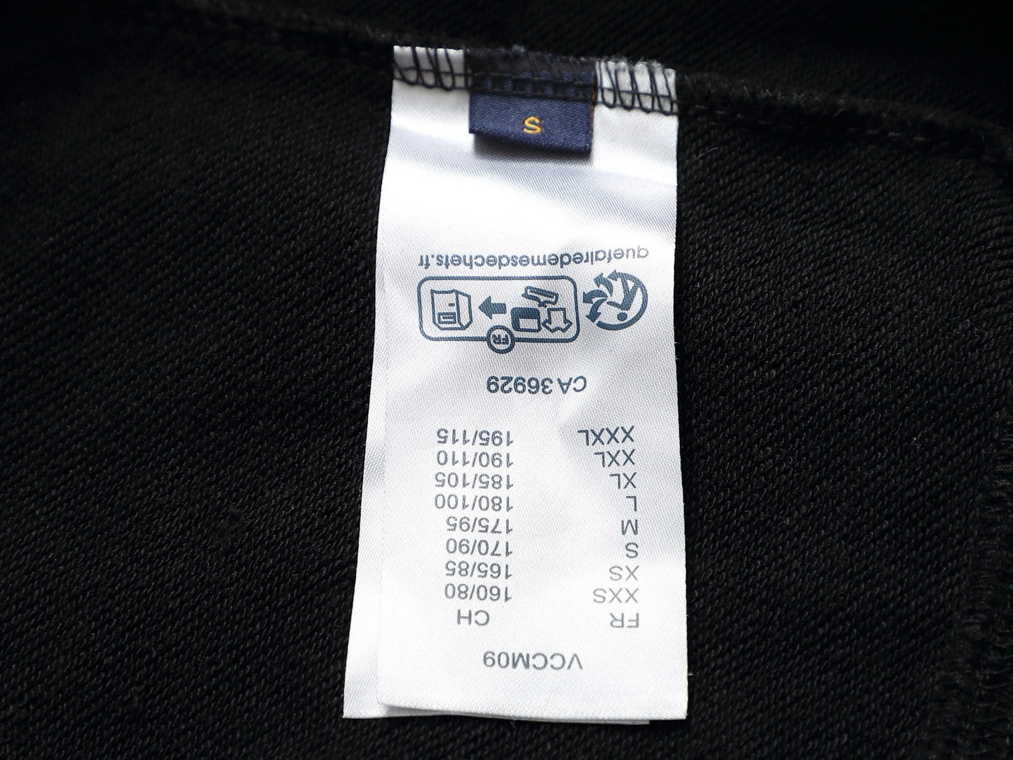 Classic Fit Hoodie-1000