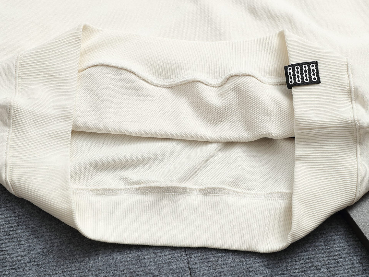 Classic Fit Hoodie-1003