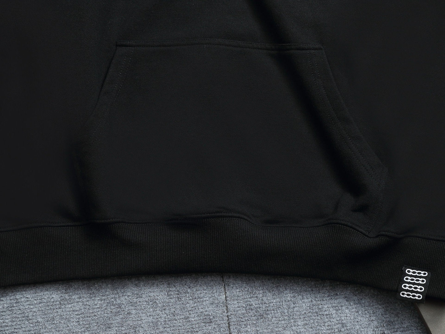 Classic Fit Hoodie-1004