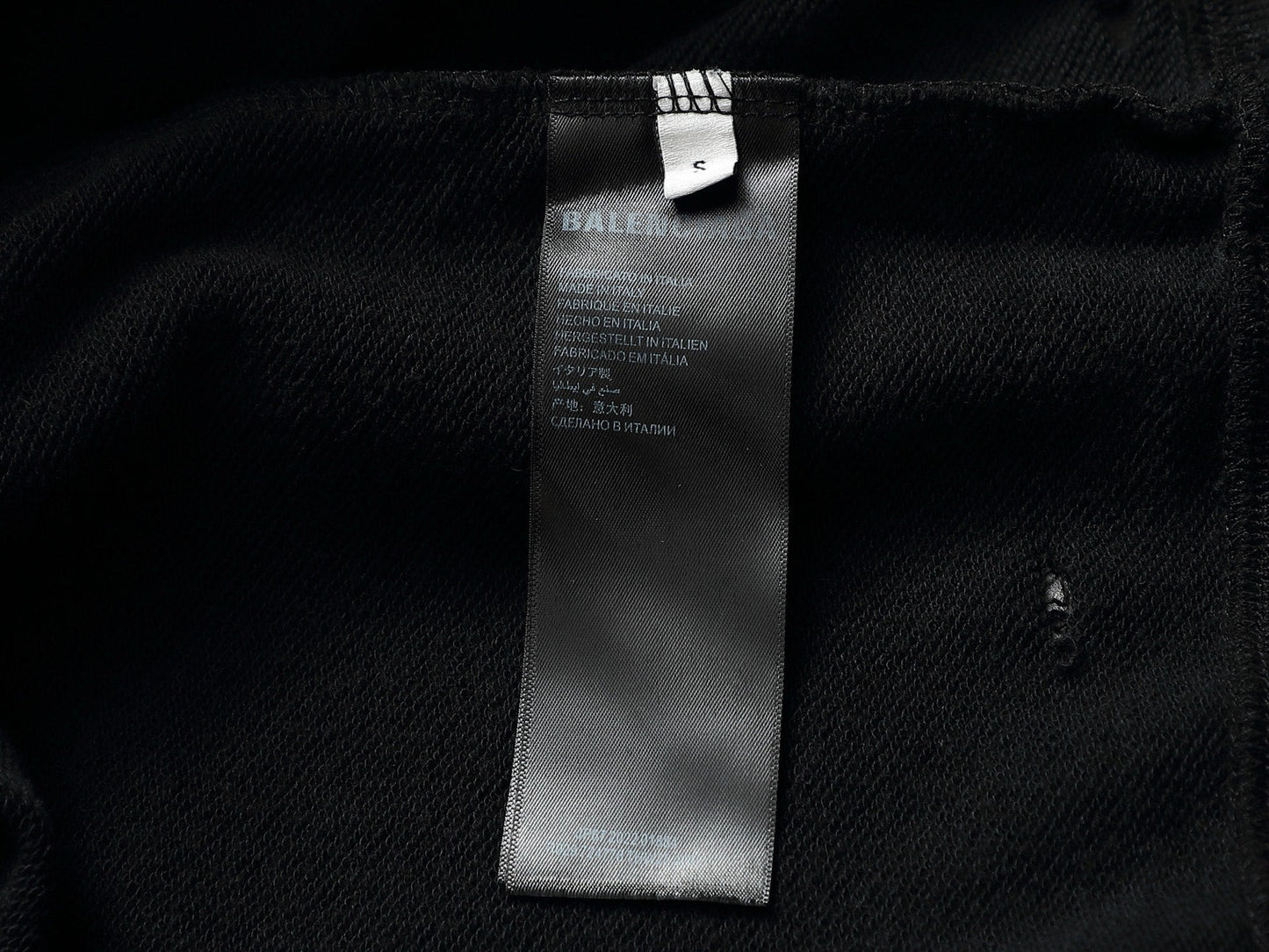 Classic Fit Hoodie-1005