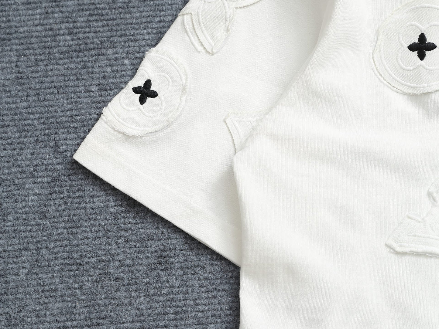 Classic T-shirt-117
