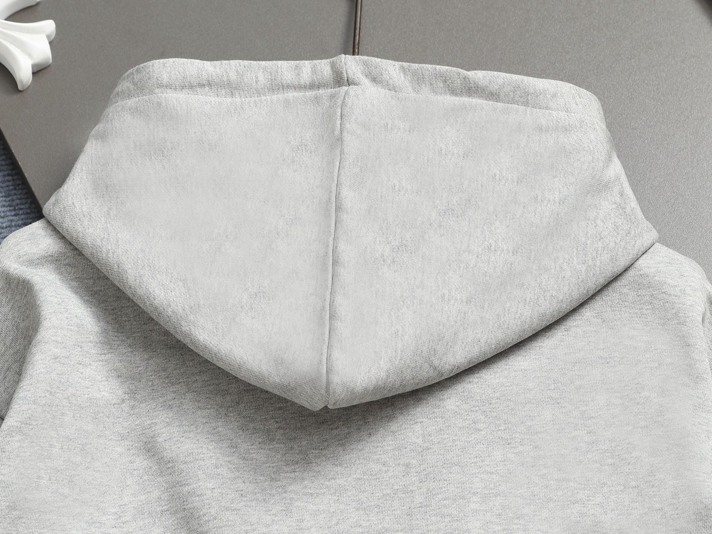 Classic Fit Hoodie-1012