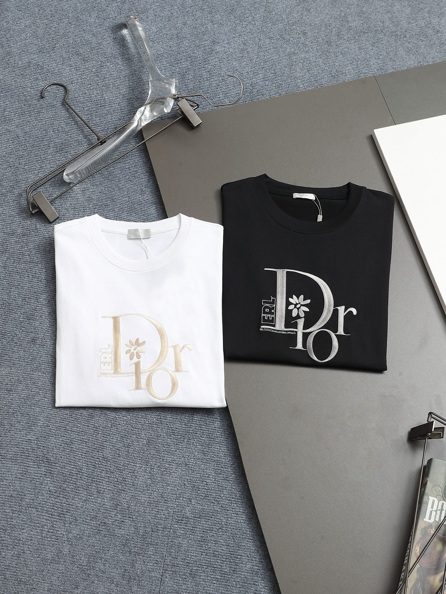 Classic T-shirt-129