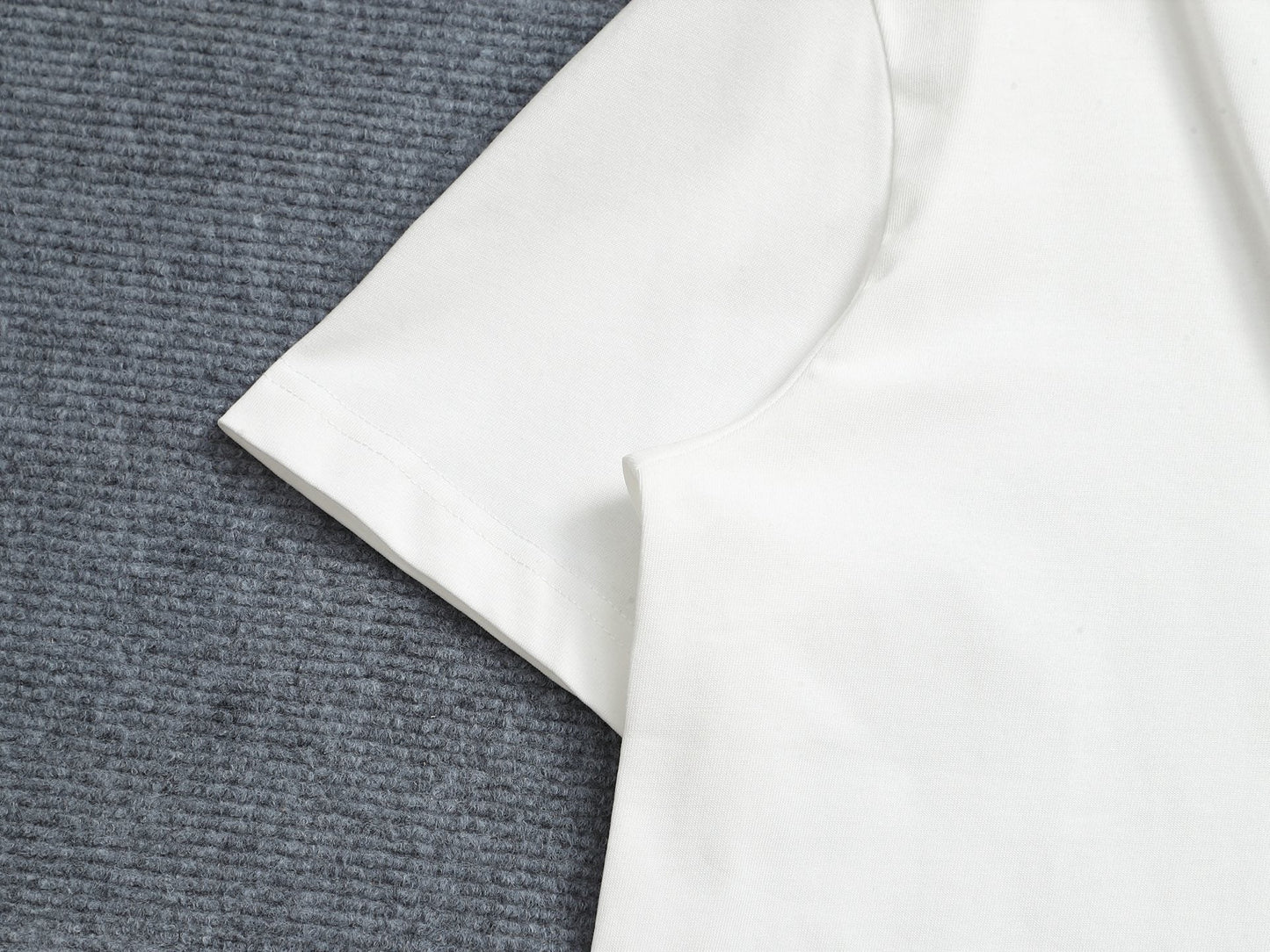 Classic T-shirt-140