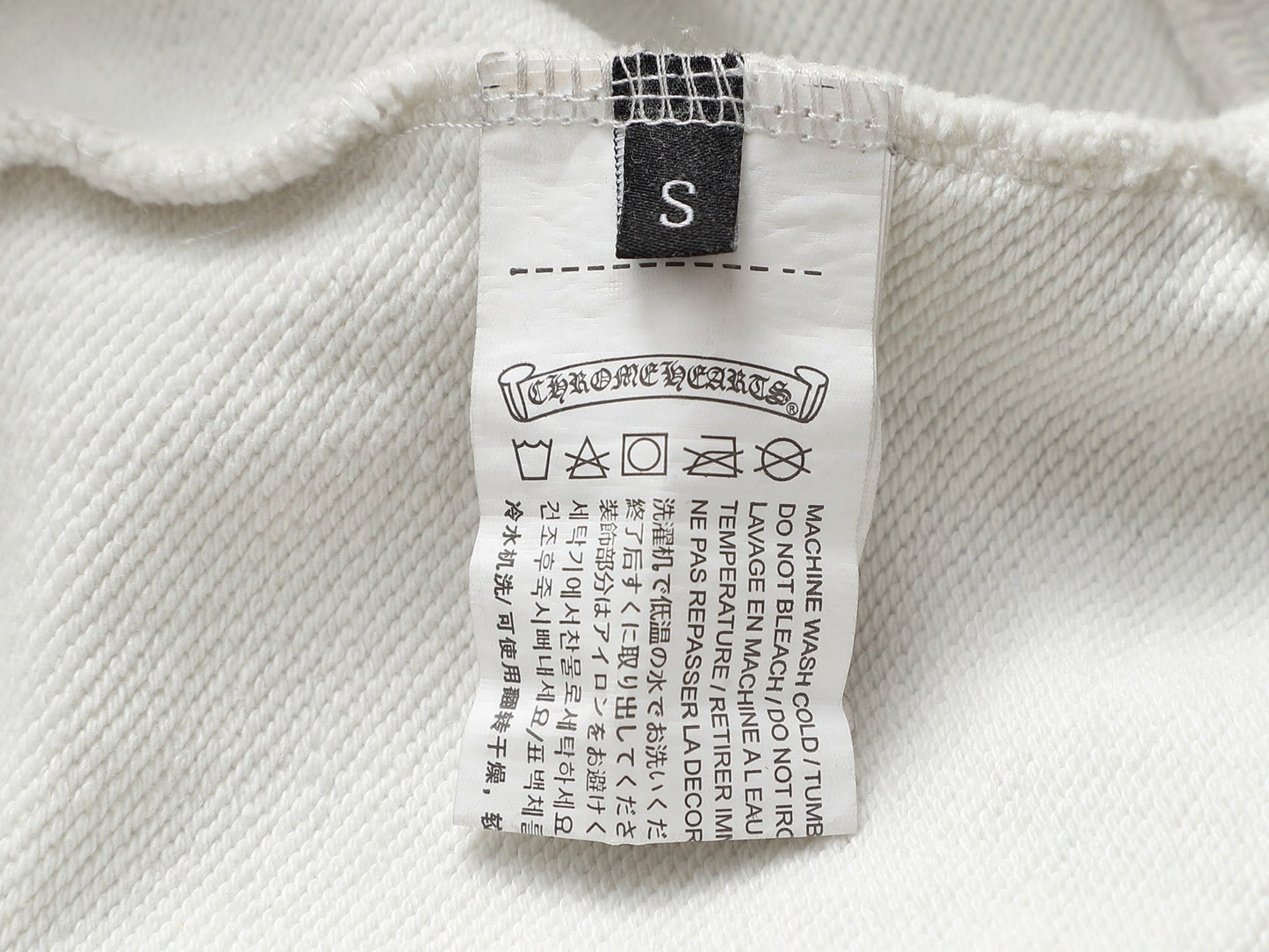 Classic Fit Hoodie-1015
