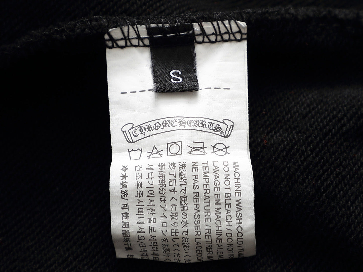 Classic Fit Hoodie-1015