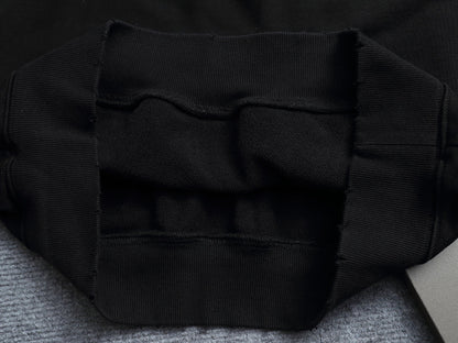 Classic Fit Hoodie-1017