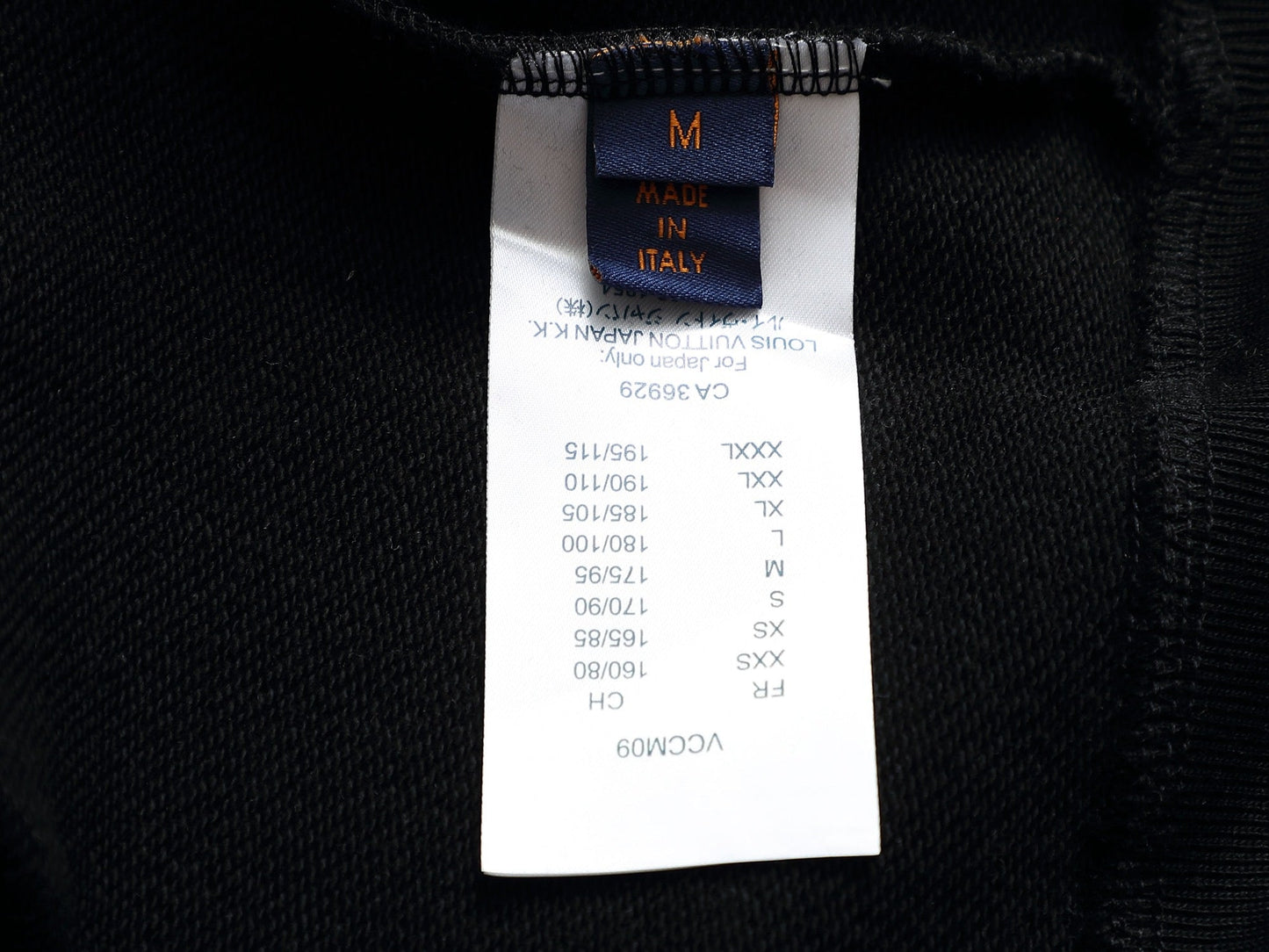 Classic Fashion Sweater-1050