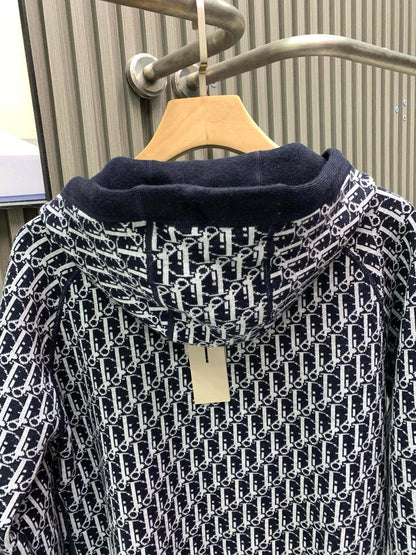 Classic Fashion Sweater-1083