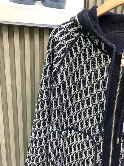 Classic Fashion Sweater-1083