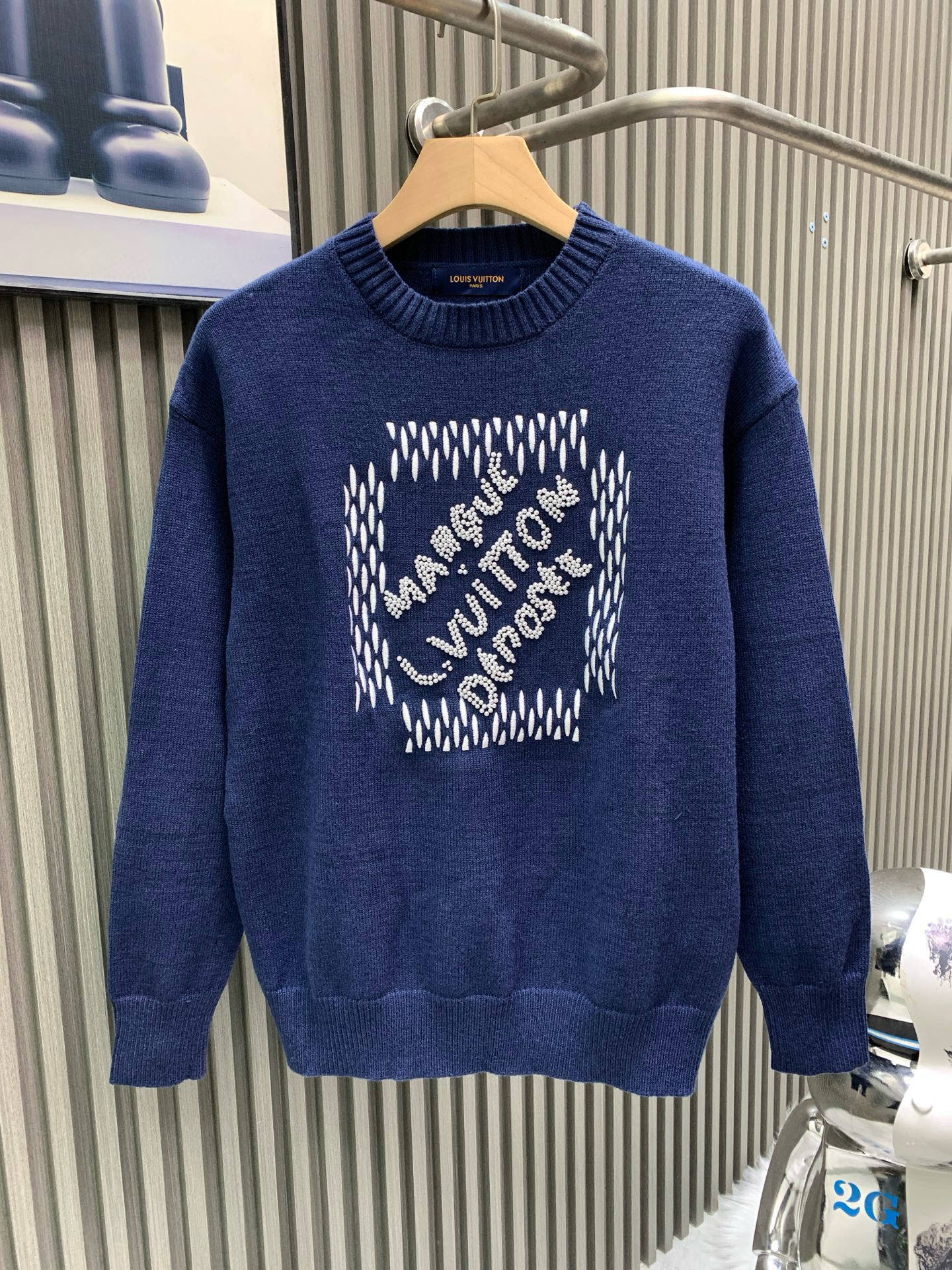 Classic Fashion Sweater-1081