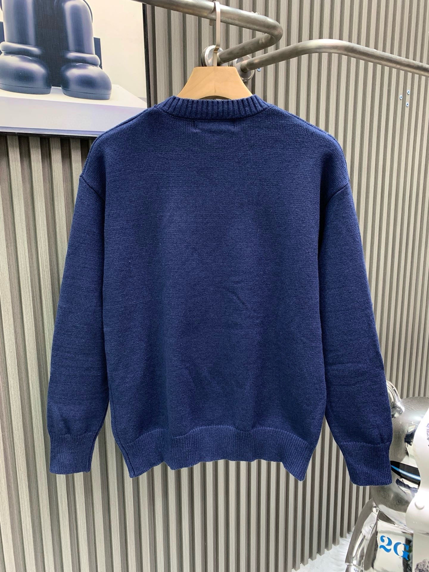Classic Fashion Sweater-1081