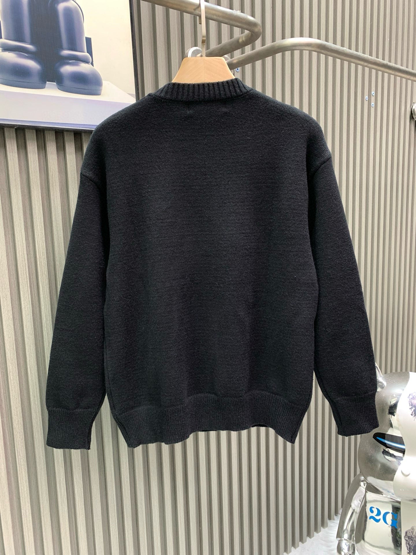 Classic Fashion Sweater-1081