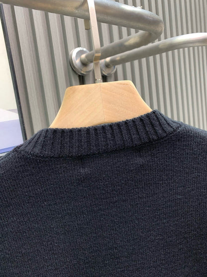 Classic Fashion Sweater-1081