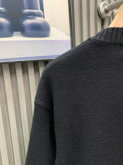 Classic Fashion Sweater-1081