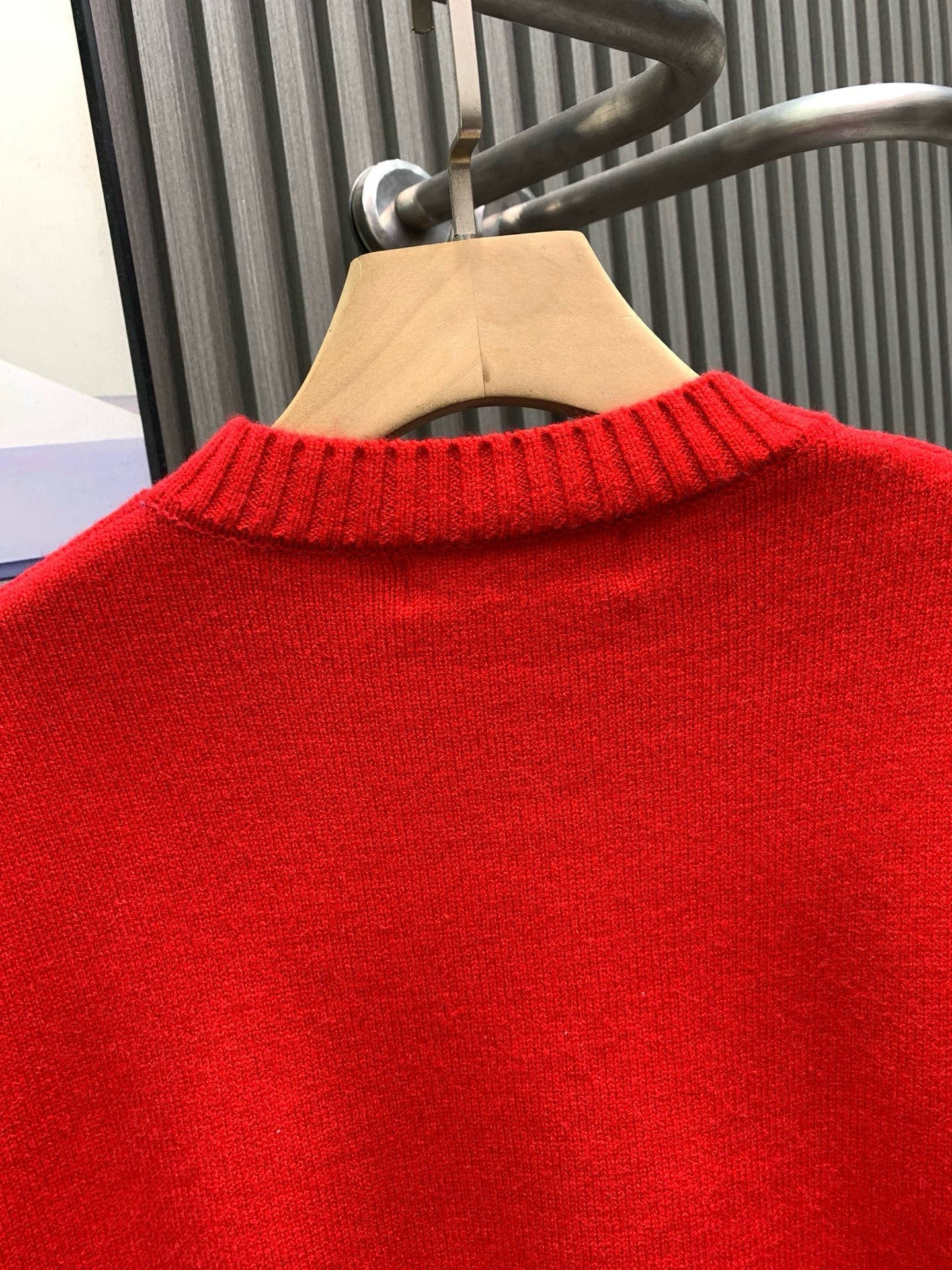 Classic Fashion Sweater-1081