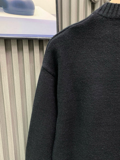 Classic Fashion Sweater-1080