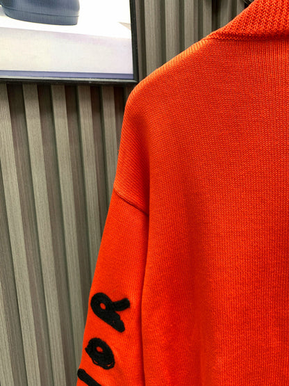 Classic Fashion Sweater-1074