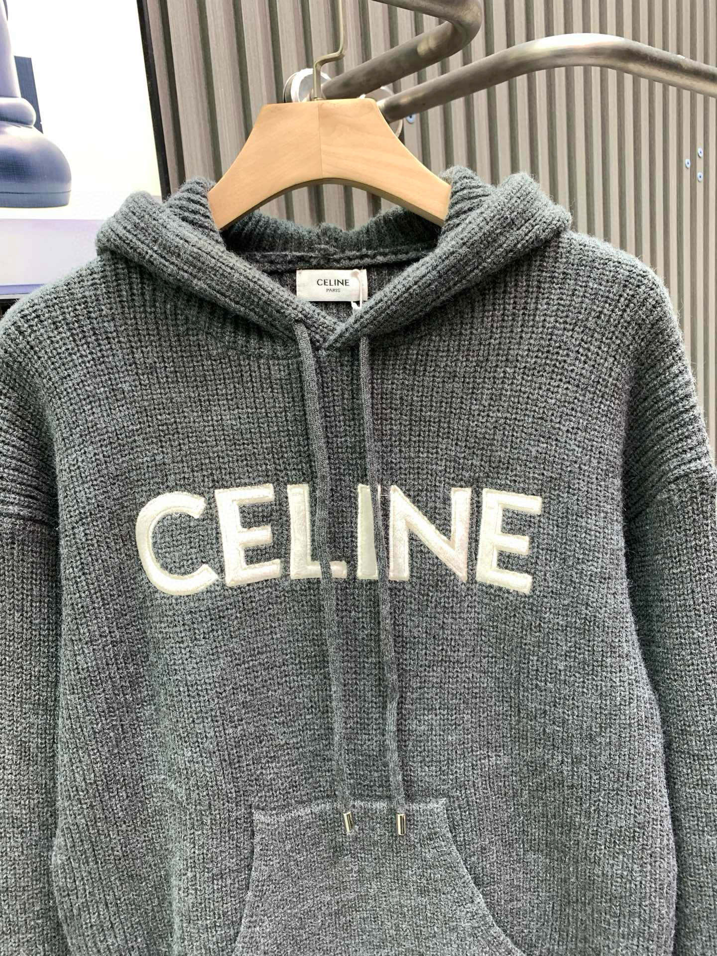 Classic Fashion Sweater-1073