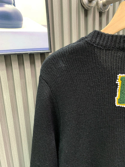 Classic Fashion Sweater-1066