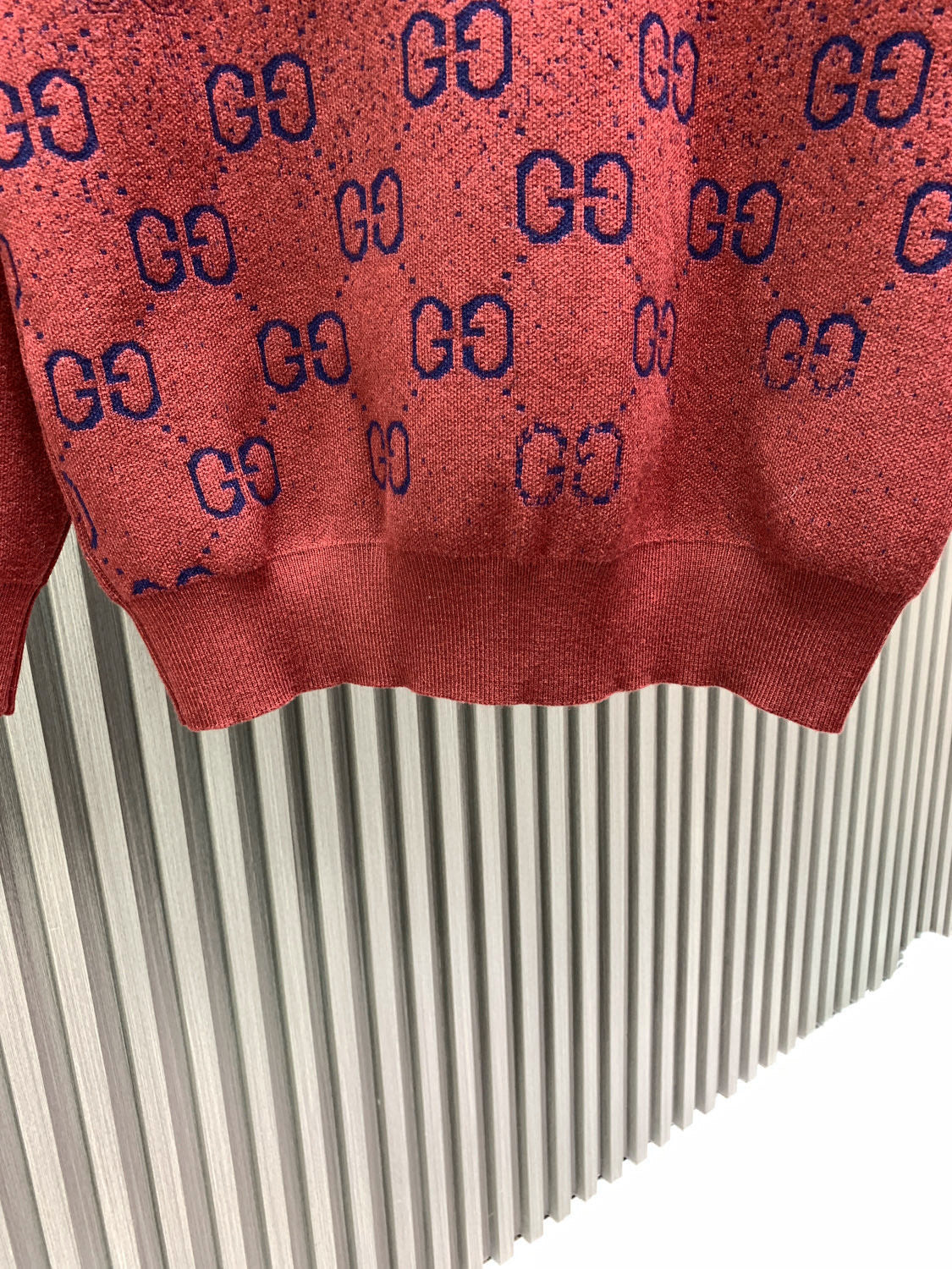 Classic Fashion Sweater-1063