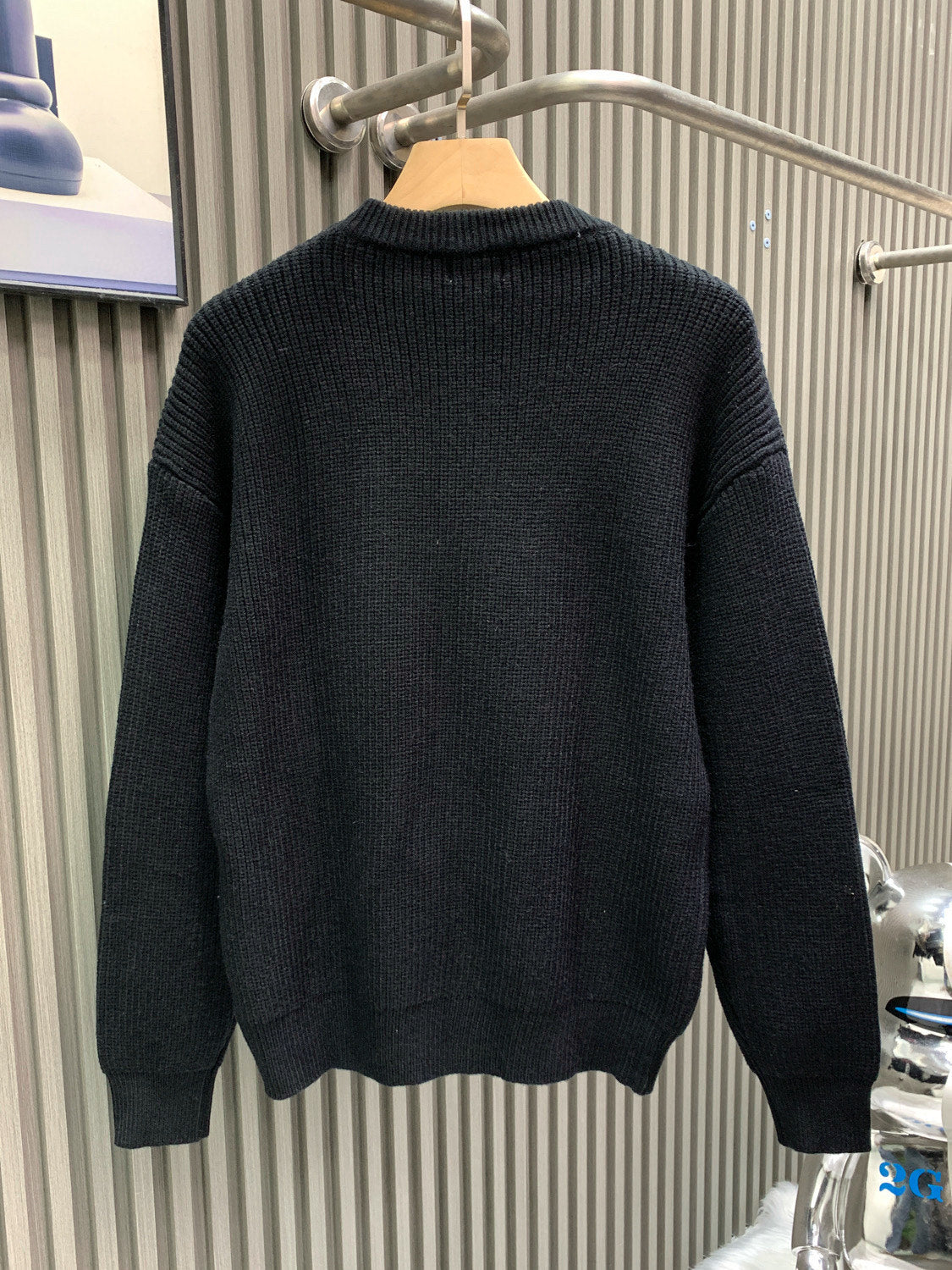 Classic Fashion Sweater-1054