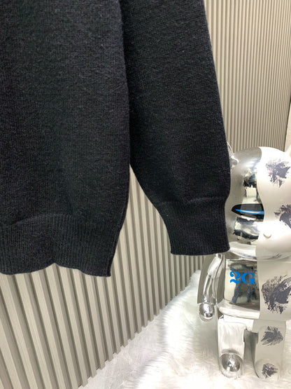 Classic Fashion Sweater-1052