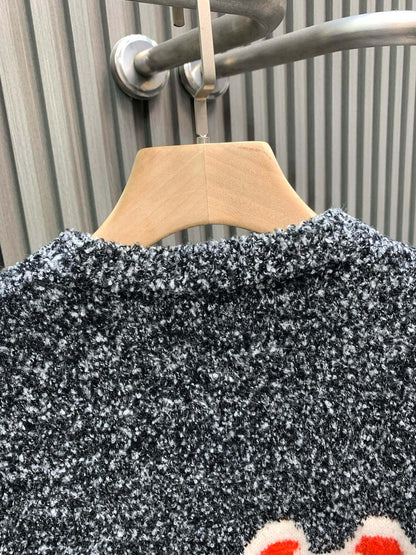 Classic Fashion Sweater-1101