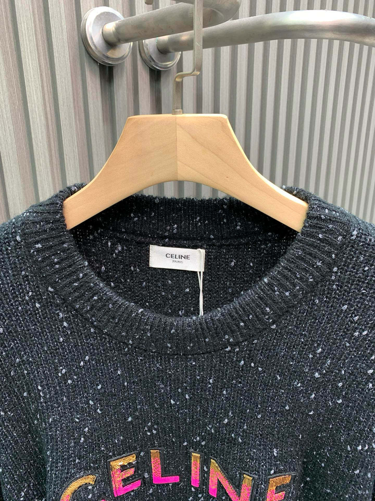 Classic Fashion Sweater-1108