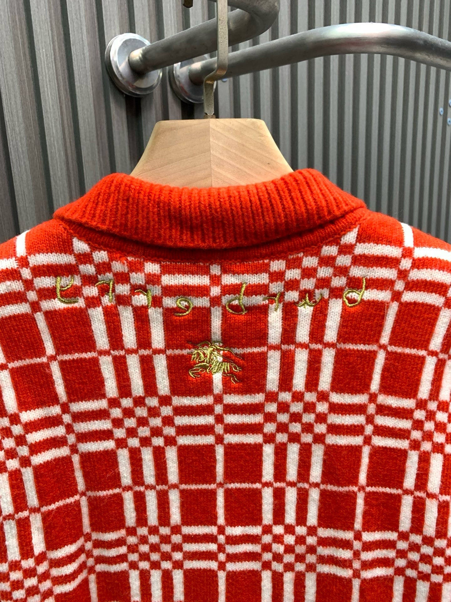 Classic Fashion Sweater-1113