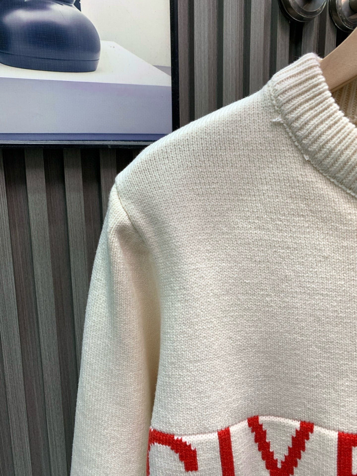 Classic Fashion Sweater-1119