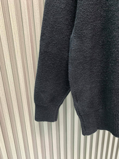 Classic Fashion Sweater-1125
