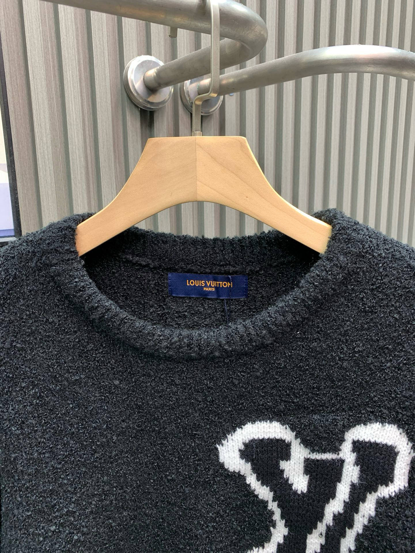 Classic Fashion Sweater-1128