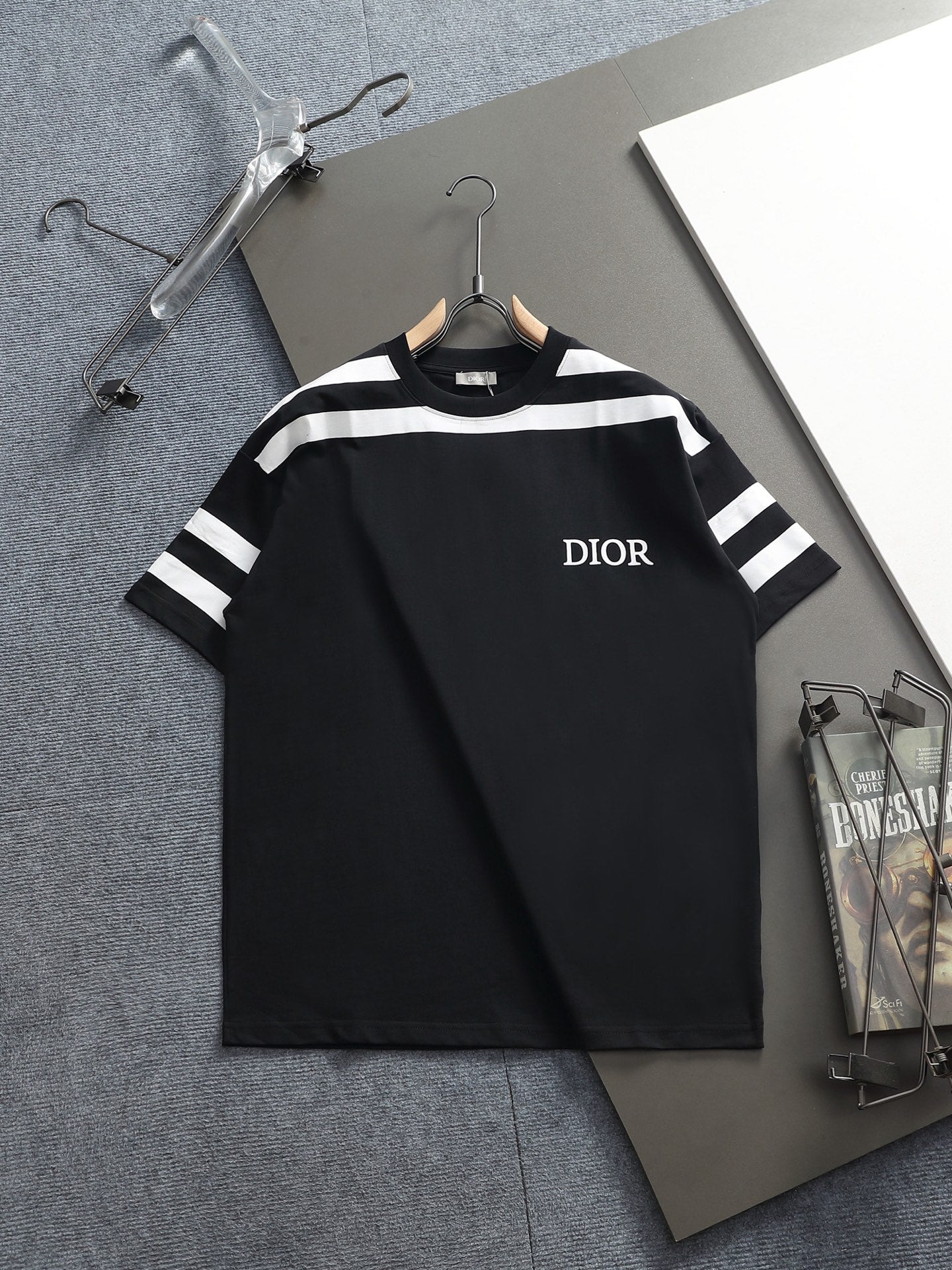 Classic T-shirt-175