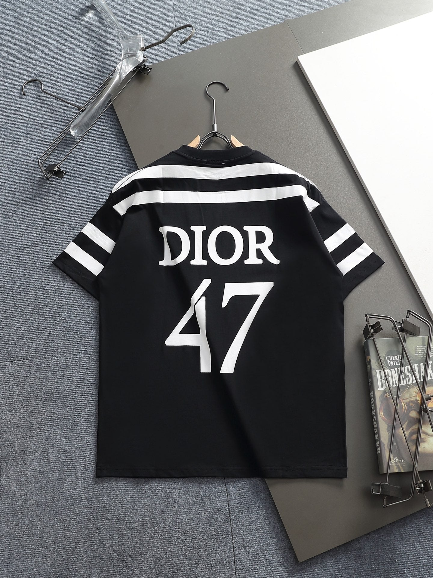 Classic T-shirt-175