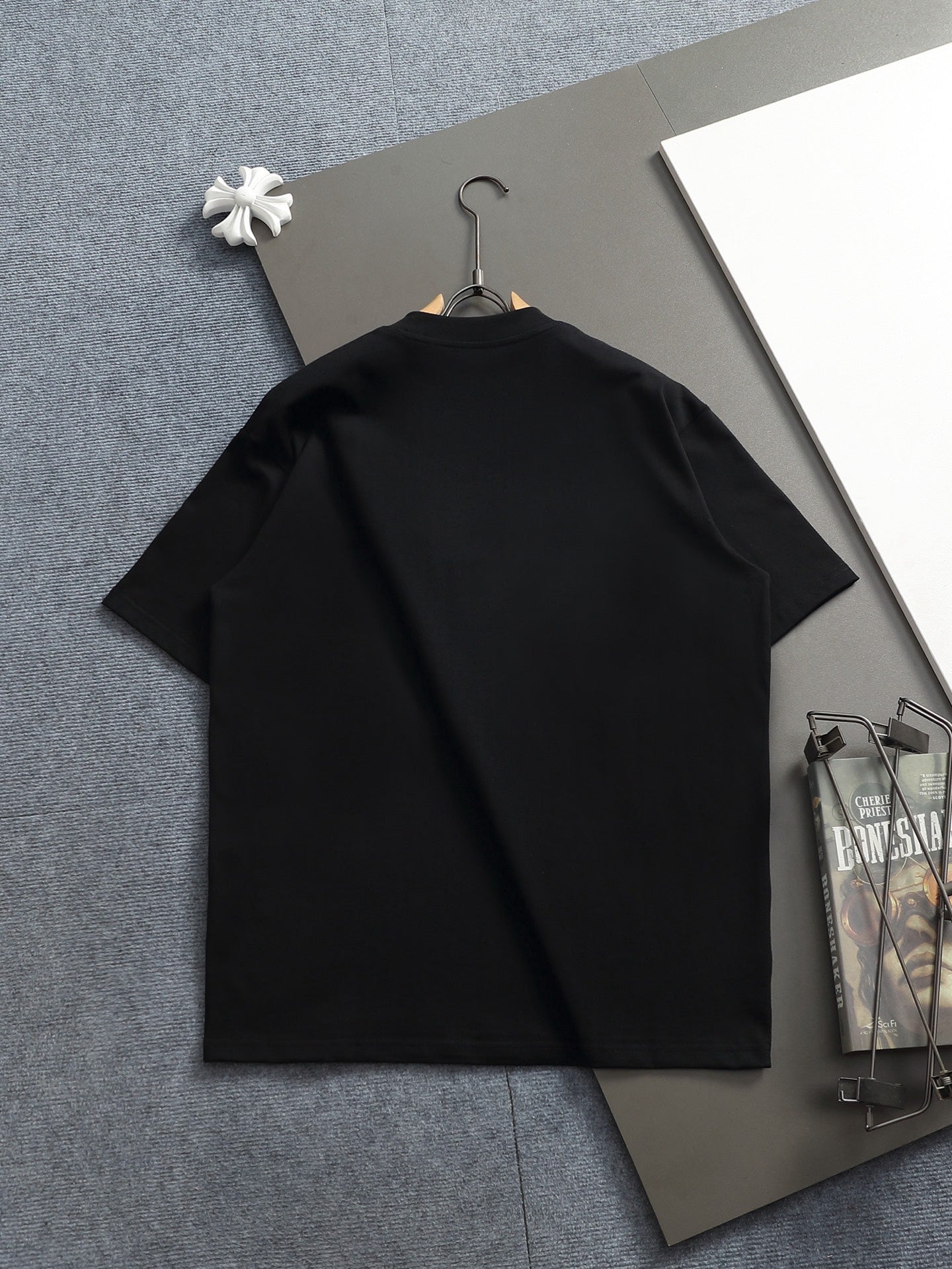 Classic T-shirt-180