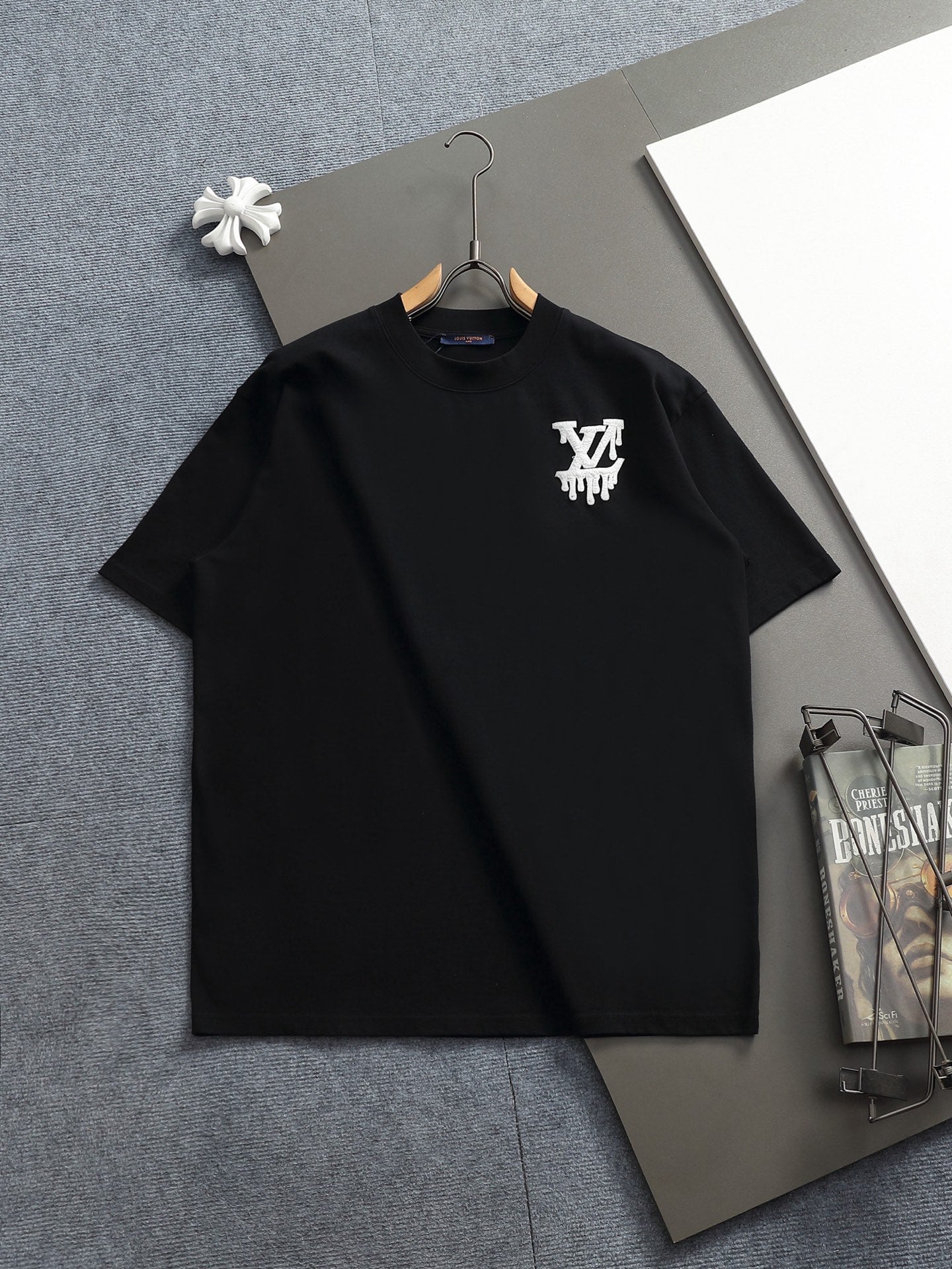 Classic T-shirt-182