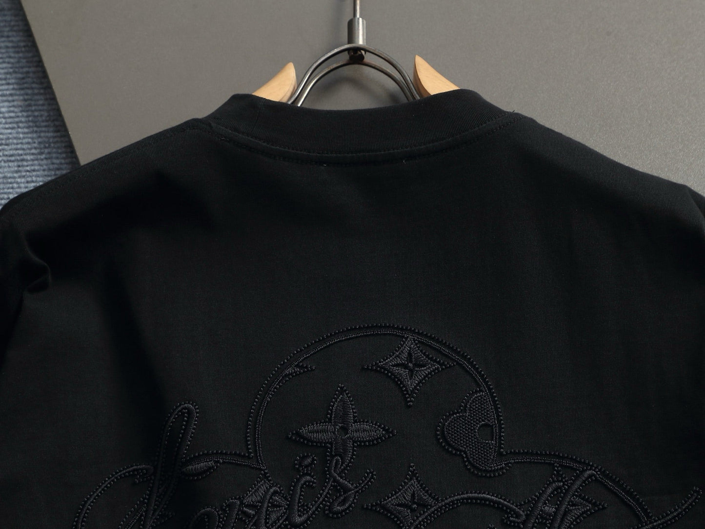 Classic T-shirt-183