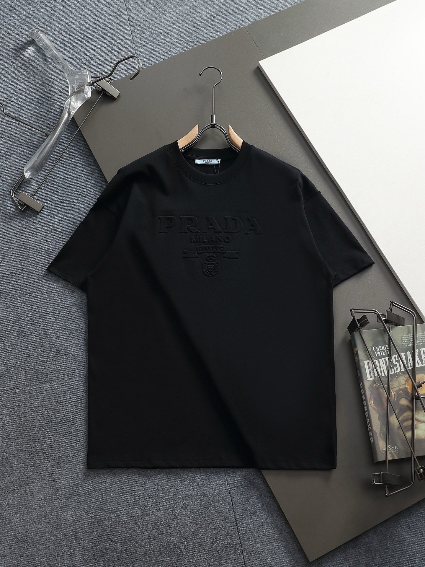 Classic T-shirt-190