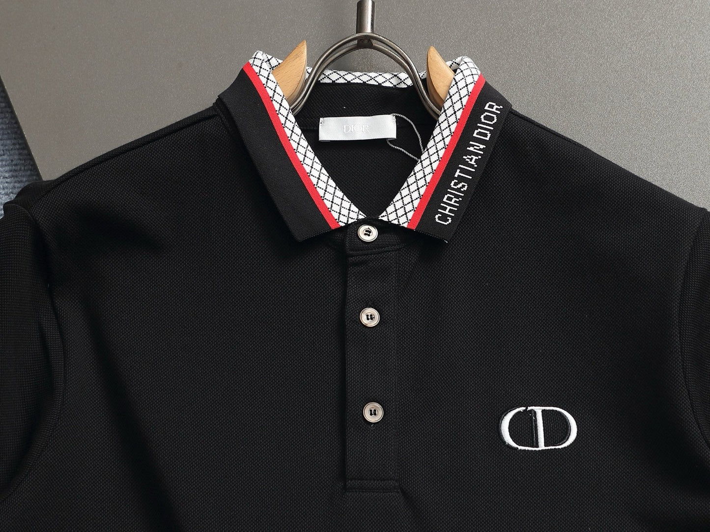 Classic T-shirt-200